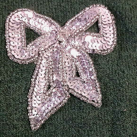 Gorgeous! CeCe Forest Green Sweater with Embellished Bow - Picture 5 of 10